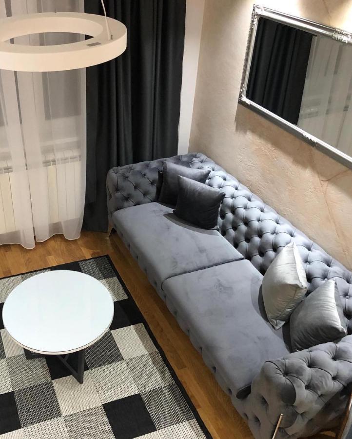 Lux Apartman 33 Крагуєваць Екстер'єр фото