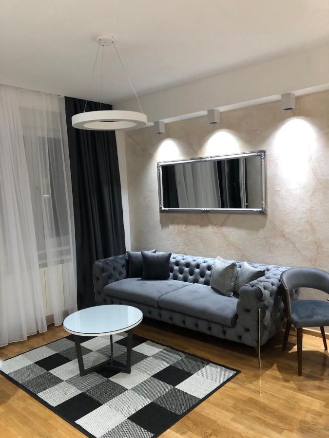 Lux Apartman 33 Крагуєваць Екстер'єр фото