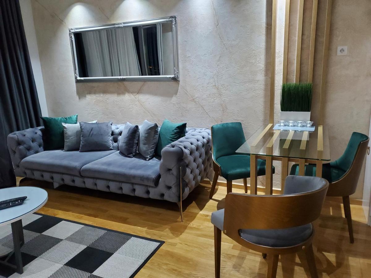 Lux Apartman 33 Крагуєваць Екстер'єр фото